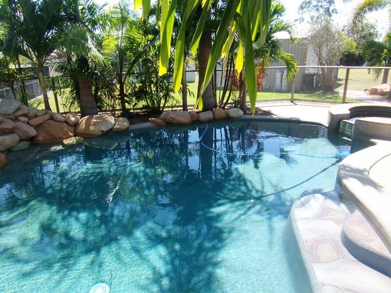 7 Holstein Place, Black River QLD 4818