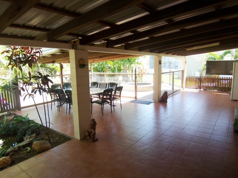 7 Holstein Place, Black River QLD 4818