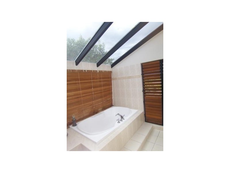 70 Melrose Cres, Kelso QLD 4815