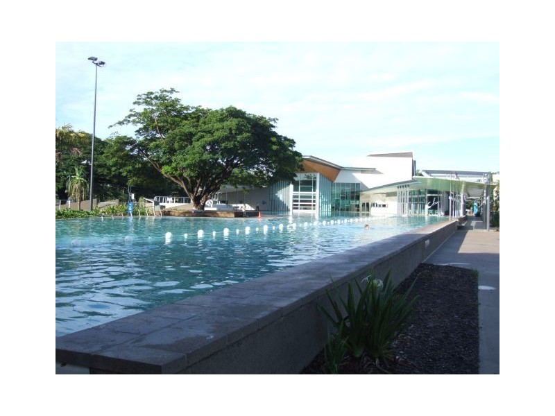 621 Ross River Road, Kirwan QLD 4817