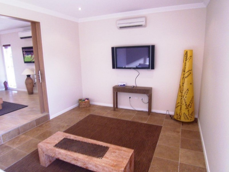 L15 Arafura Close, North Shore QLD 4565