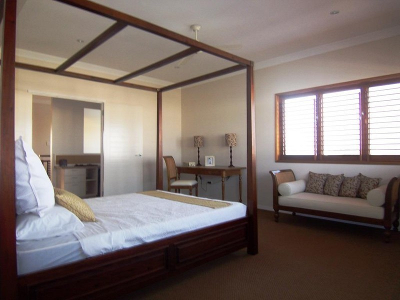 L15 Arafura Close, North Shore QLD 4565