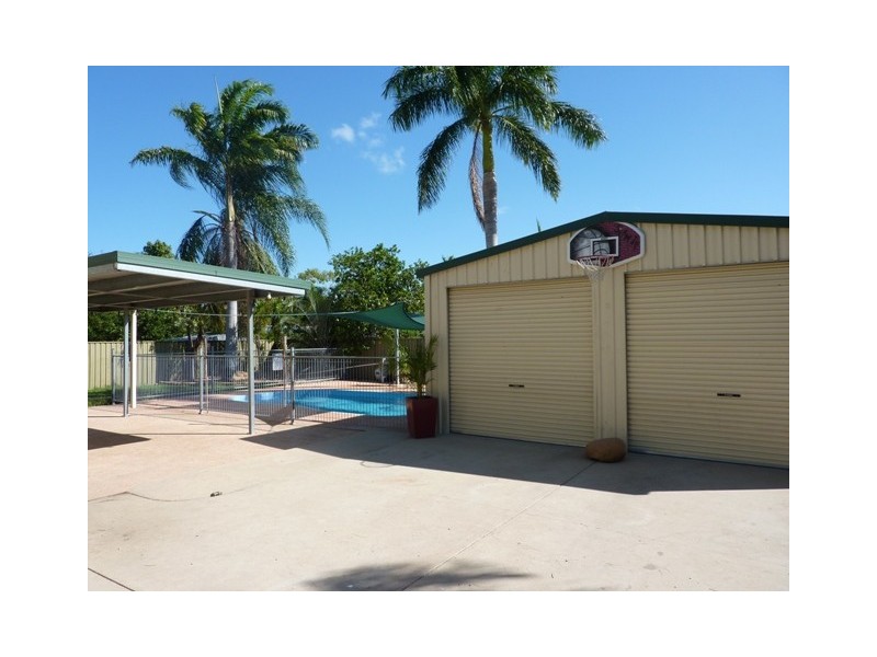 6 Allambie Court, Kelso QLD 4815