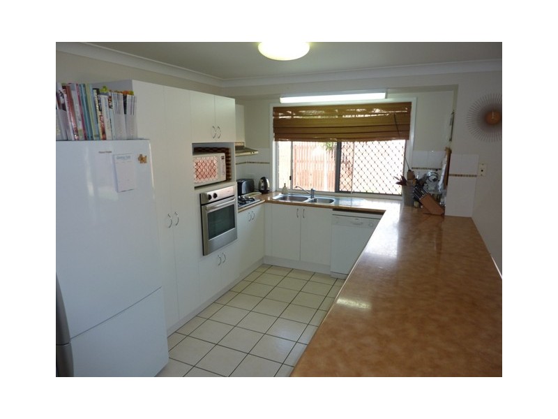 44 Wallace Cct, Kirwan QLD 4817