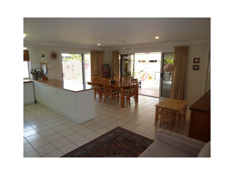 44 Wallace Cct, Kirwan QLD 4817