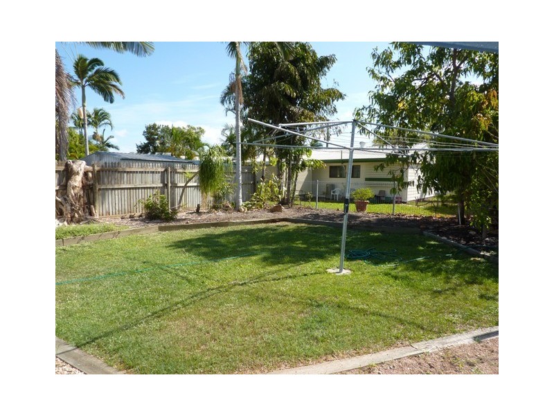 16 Gould Street, Kirwan QLD 4817