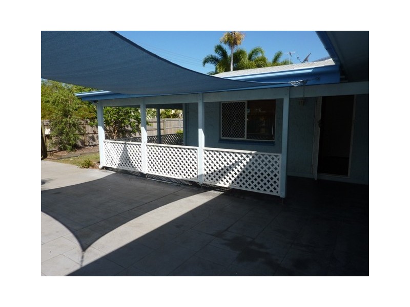 16 Gould Street, Kirwan QLD 4817