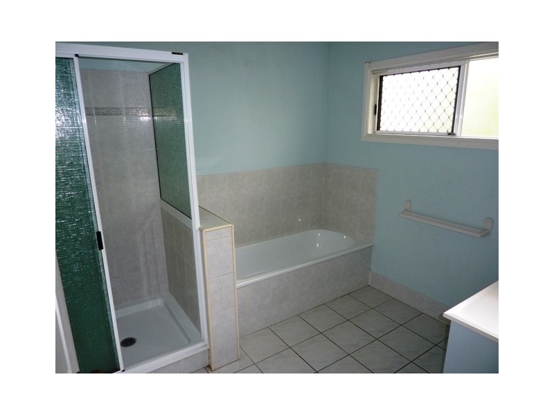 9/50 Kern Brothers Drive, Kirwan QLD 4817