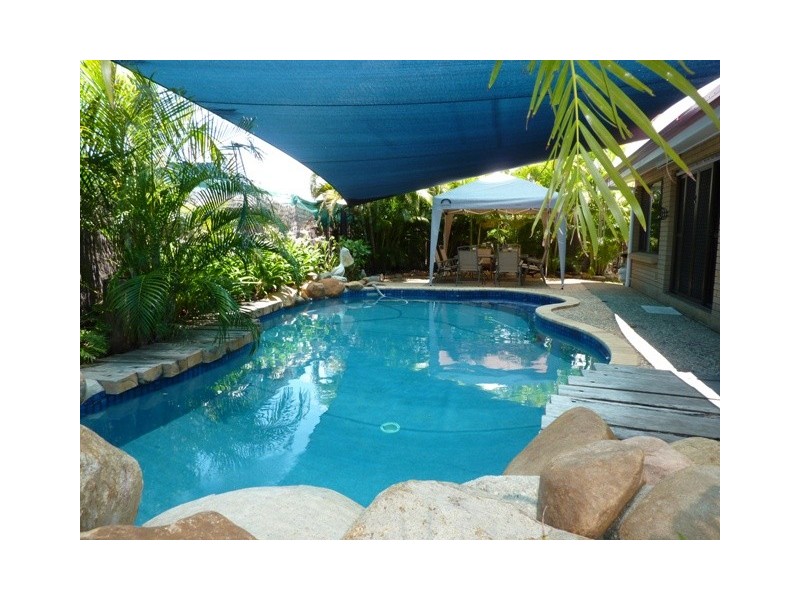 16 Mott Street, Heatley QLD 4814