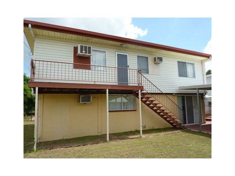 20 Champagne Cres, Kelso QLD 4815