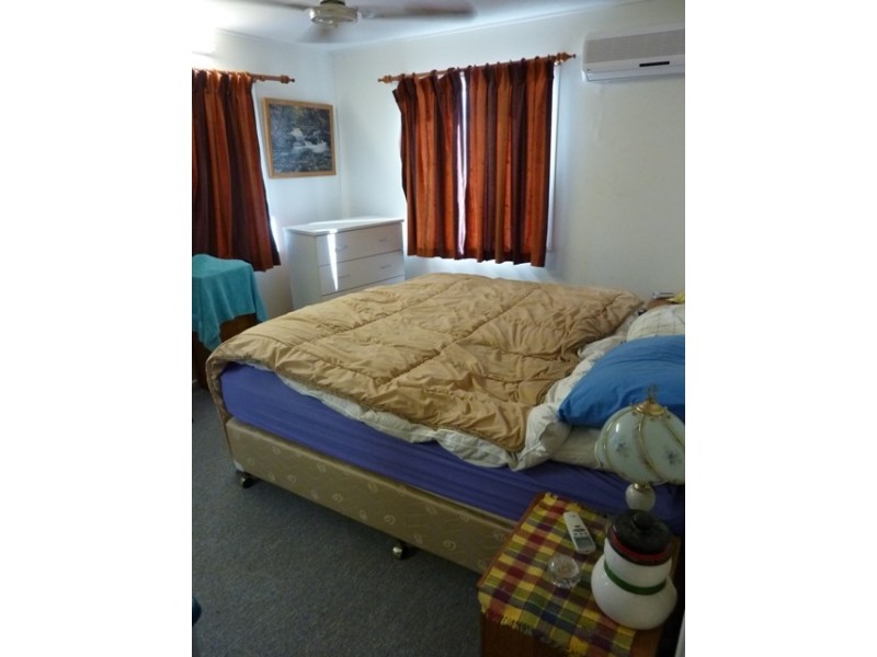 23 Rhodes Street, Heatley QLD 4814