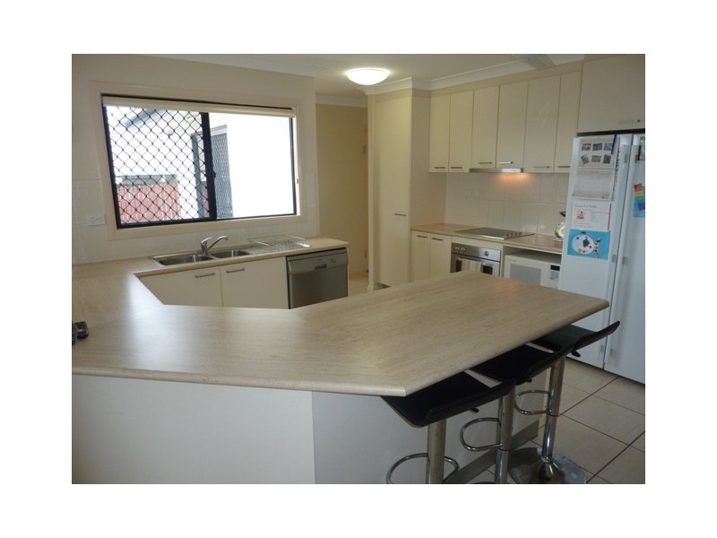 11 Chapple Street, Mount Louisa QLD 4814