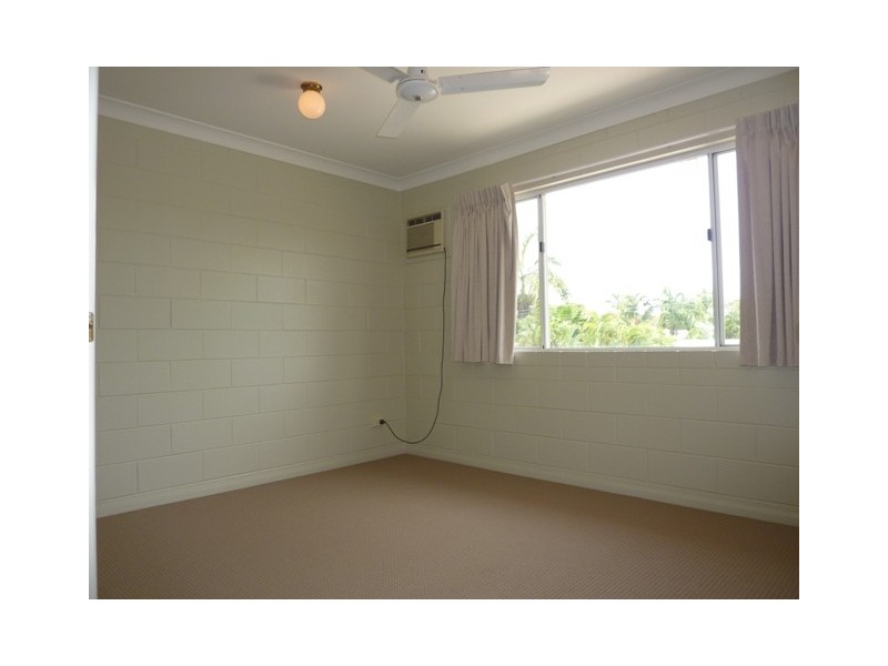 10/19 Roberts Street, Hermit Park QLD 4812