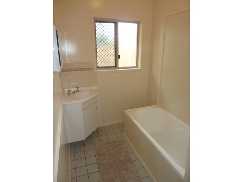 23 Girgenti Avenue, Kelso QLD 4815