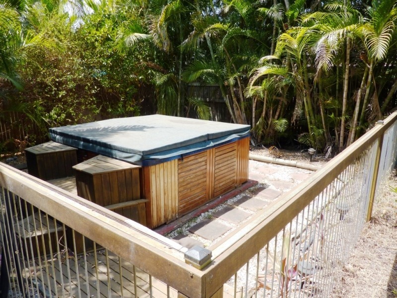 52 Gollogly Lane, Rasmussen QLD 4815