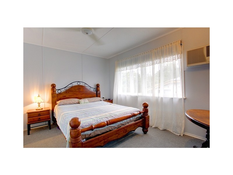 Railway Estate QLD 4810