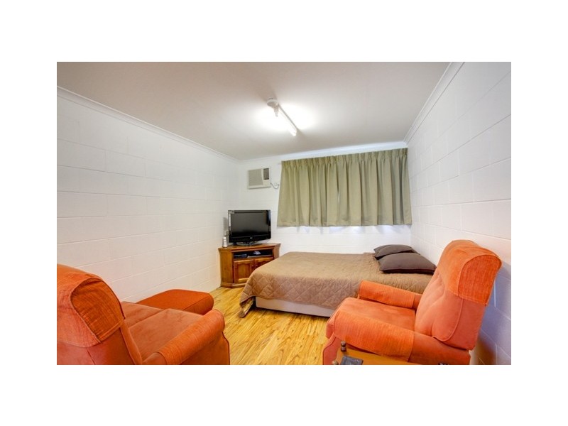 Railway Estate QLD 4810