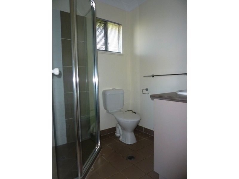 16 Firetail Pocket, Kelso QLD 4815