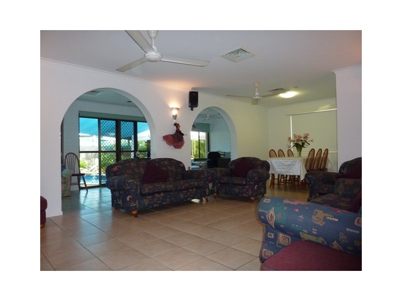 16 Mott Street, Heatley QLD 4814