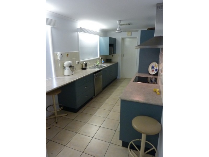 16 Mott Street, Heatley QLD 4814