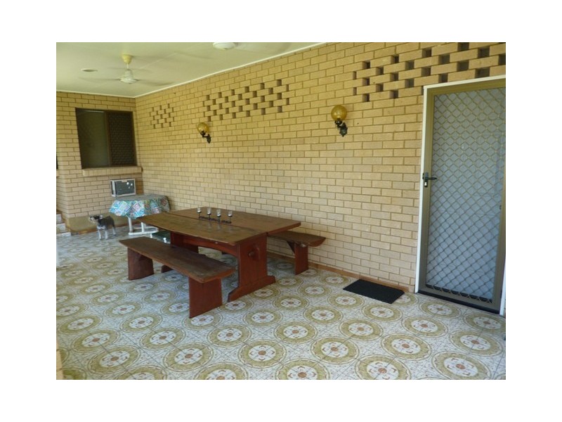 16 Mott Street, Heatley QLD 4814