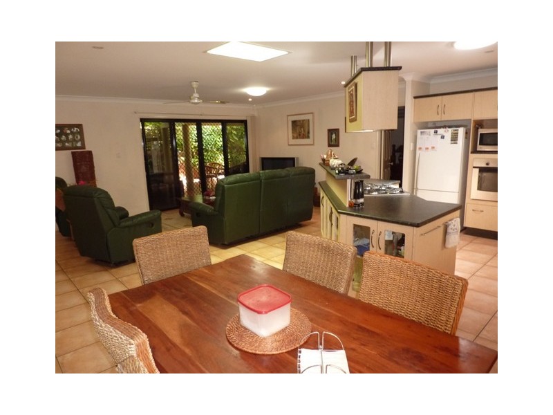 15 Mona Vale Place, Annandale QLD 4814