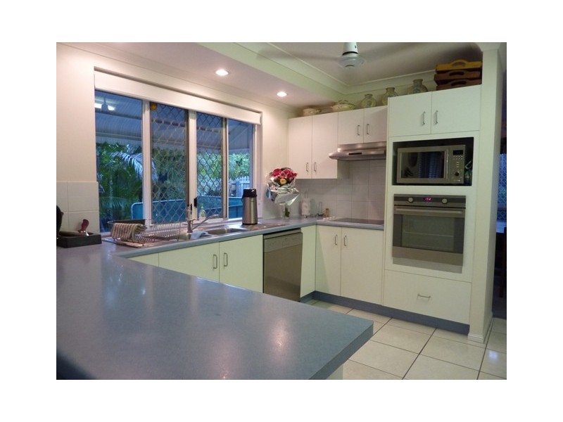 154 Kern Brothers Drive, Kirwan QLD 4817