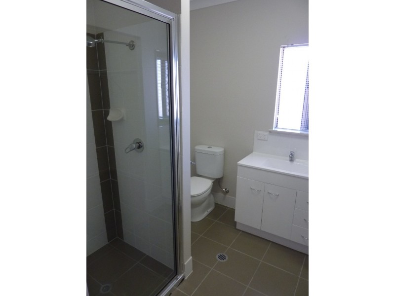 34 Bluewren Drive, Rosewood Gardens, Kelso QLD 4815