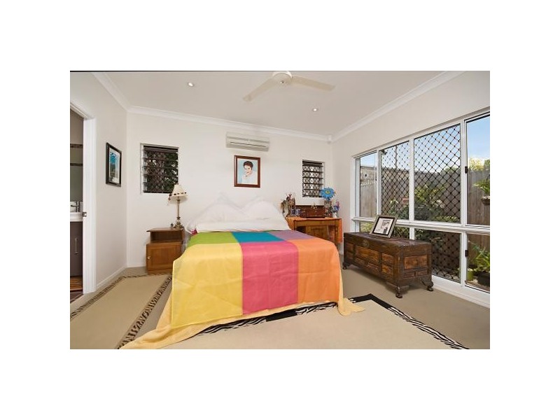 9B  Seventh Street, Railway Estate QLD 4810