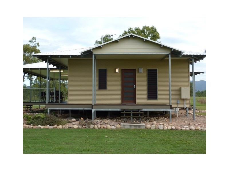 15 Cradler Court, Bluewater Park QLD 4818