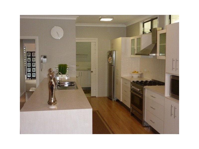 15 Cradler Court, Bluewater Park QLD 4818