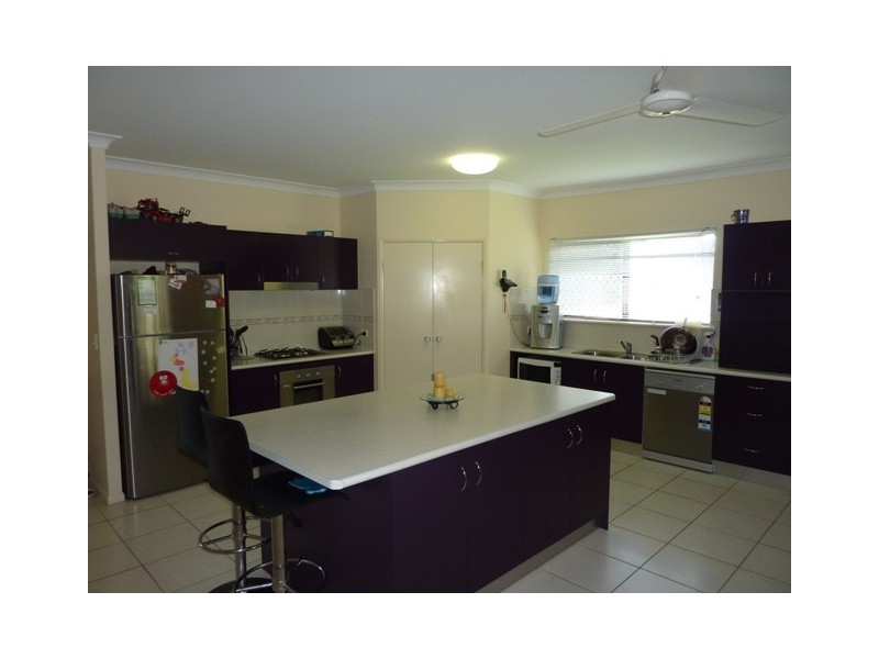 12 San Antonio Court, Mount Louisa QLD 4814