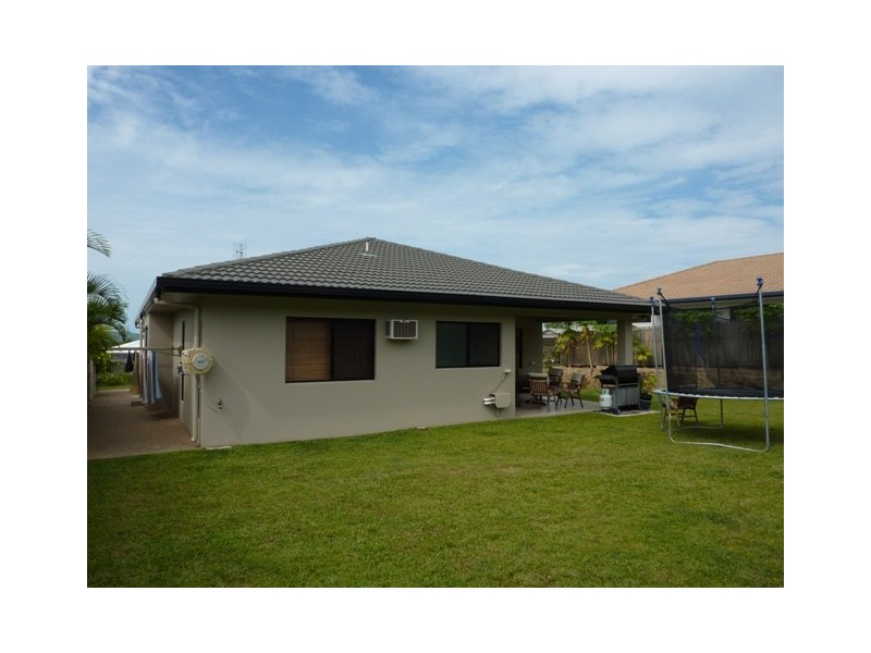 12 San Antonio Court, Mount Louisa QLD 4814