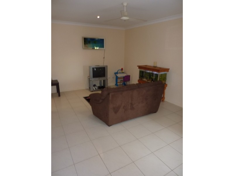 12 San Antonio Court, Mount Louisa QLD 4814