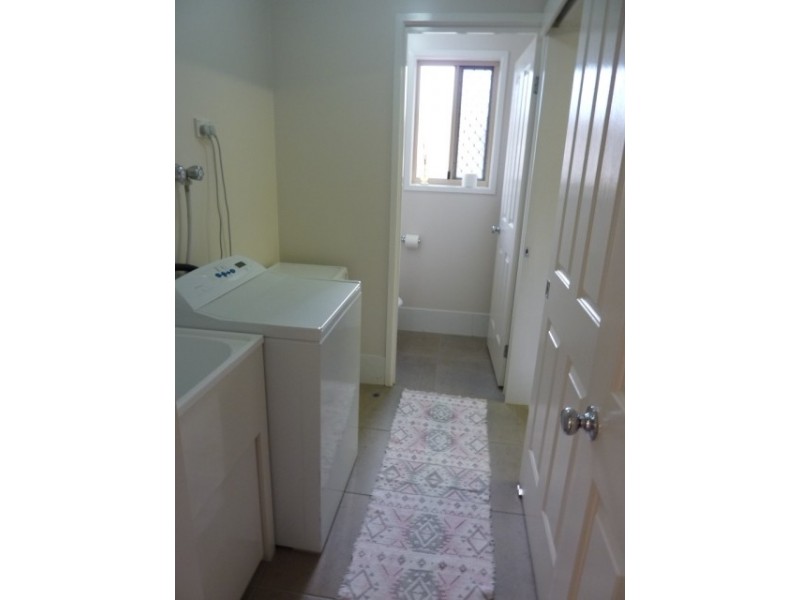 22 Dickenson Place, Kirwan QLD 4817