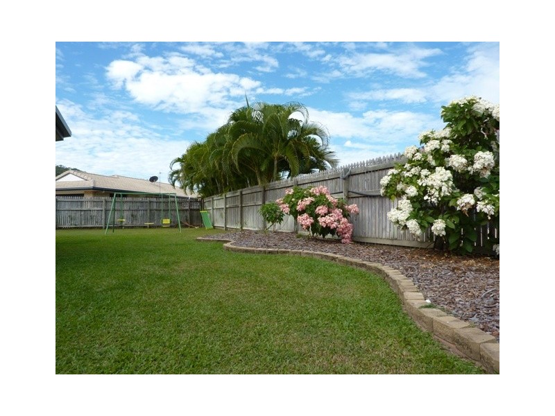 22 Dickenson Place, Kirwan QLD 4817