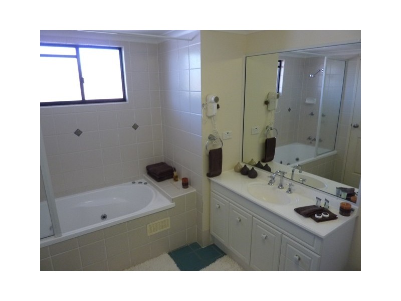 59 The Strand, North Ward QLD 4810