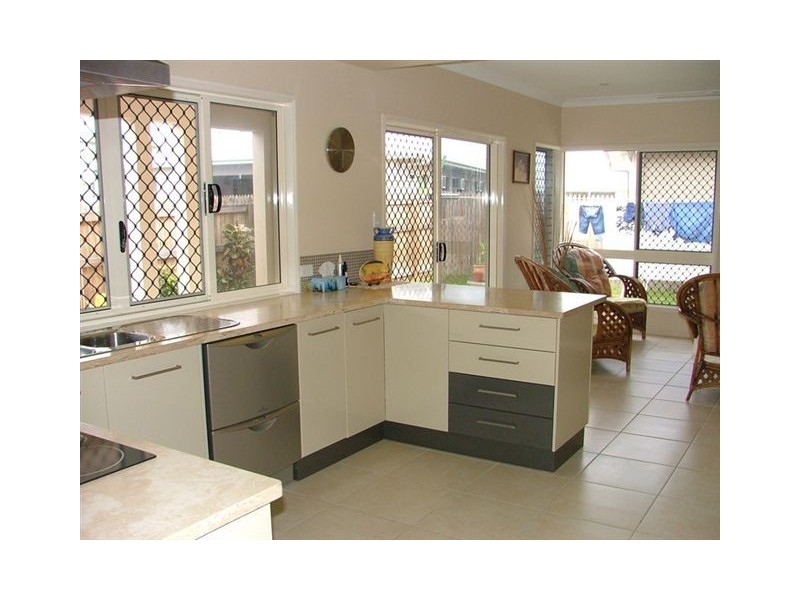 24 Greentee Terrace, Kirwan QLD 4817