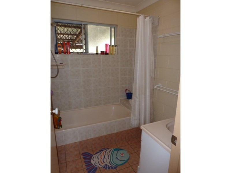 229 Kelso Drive, Kelso QLD 4815