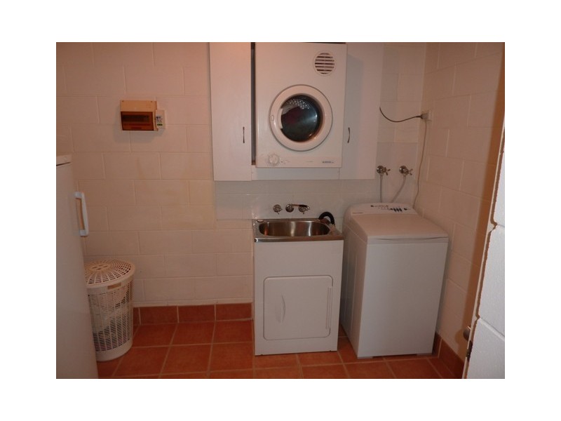 122 Mt Low Parkway, Mount Low QLD 4818