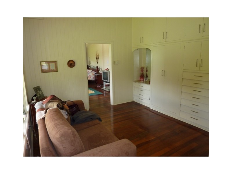 5199 Flinders Highway, Woodstock QLD 4816