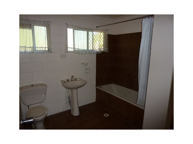 15 Bernborough Court, Kelso QLD 4815