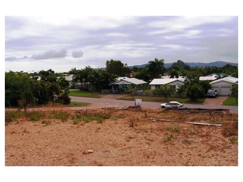 31 Nettleton Street, Mount Louisa QLD 4814