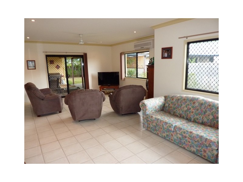 18 Crossman Place, Kirwan QLD 4817