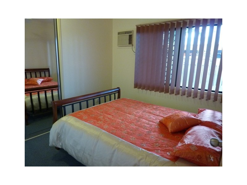 18 Crossman Place, Kirwan QLD 4817