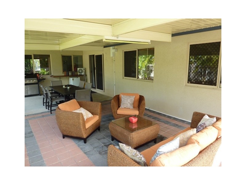 2 Rio Vista Way, Kirwan QLD 4817