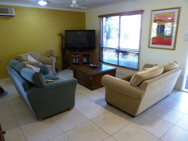 2 Rio Vista Way, Kirwan QLD 4817