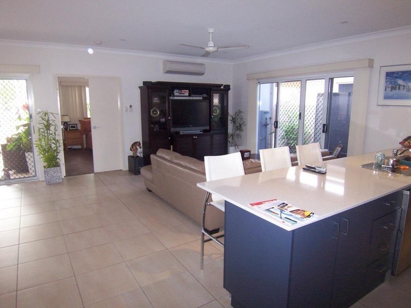 28 Park Lane, Kirwan QLD 4817