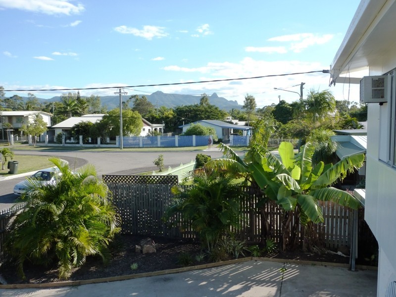 17 Champagne Crescent, Kelso QLD 4815