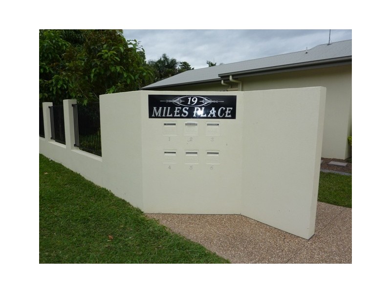 1/1339 Riverway Drive, Kelso QLD 4815